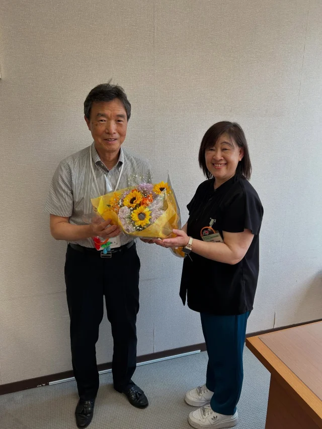 6月をもって会長任期を終え退任されました。
会長から最後のご挨拶をいただきました。

6年間の勤めを終え花束をいただき、6年が走馬灯のように駆け巡りつたない会長を支えていただいたことに敬服いたしました
我が人生の教訓となり今後の道しるべとなりました
人は関わりや思いやりが必要でその大切さを悟りました
忘れることはないでしょう 
ありがとうございました

今後は新会長をお迎えした「新生社協」を見守って欲しいと思います。
今までありがとうございました!!

#開成町
#社協